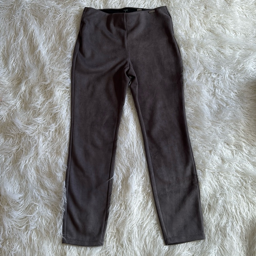 Tahari Suede Pants. Size Small.